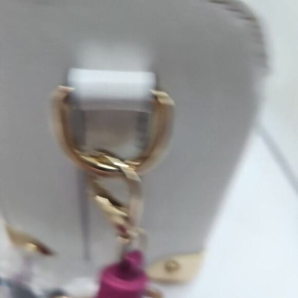 Handbag Republic Bag White Convertible Tasseled Clutch Shoulder Zipper Clasp - Picture 11 of 16